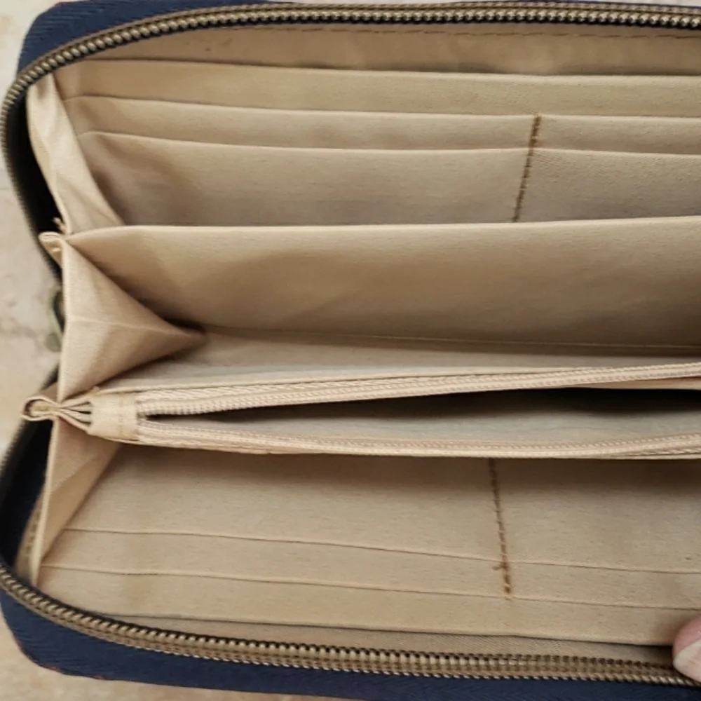 Travelon rfid blocking